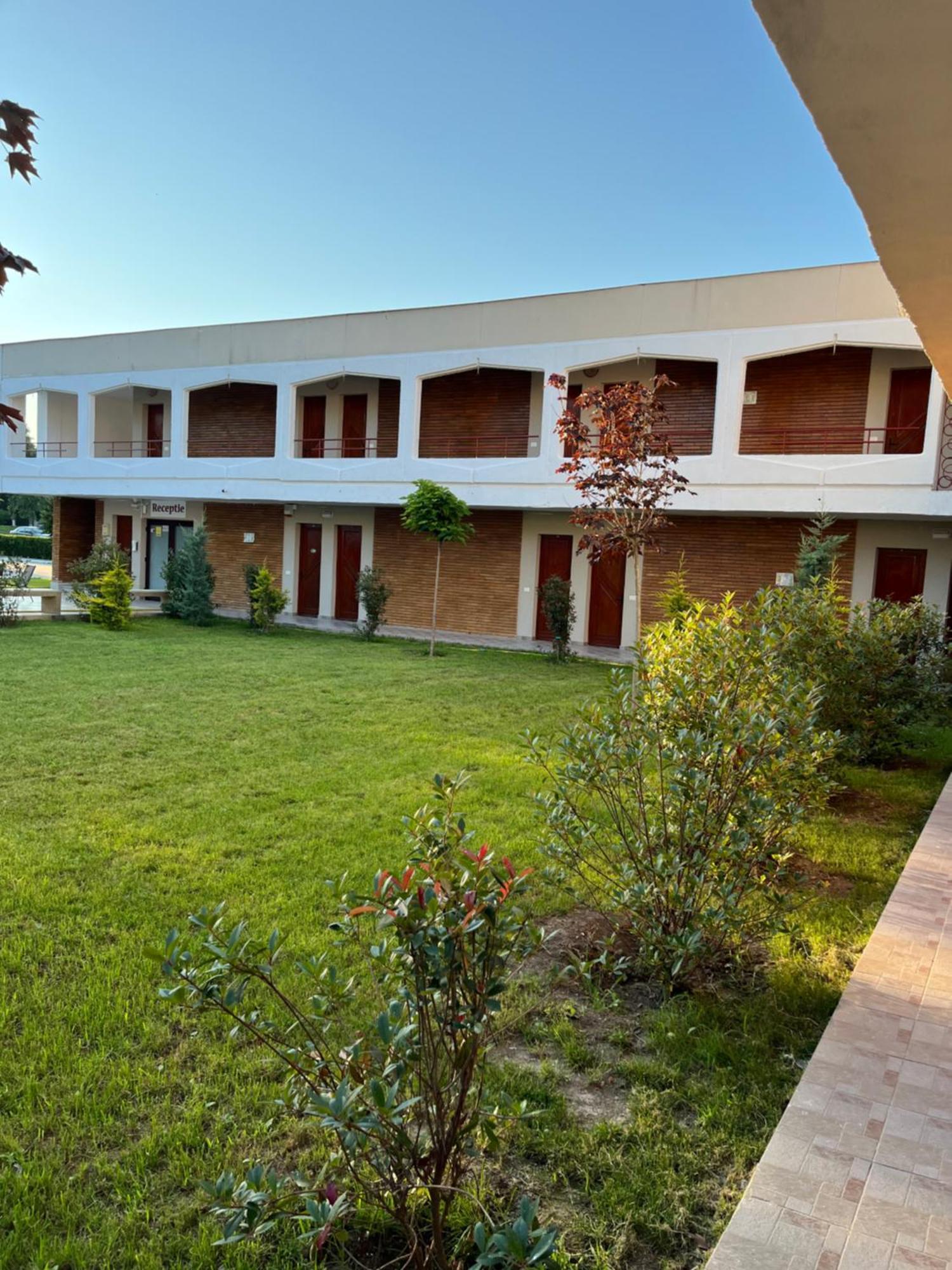 Hotel Selena Boutique Нептун Экстерьер фото